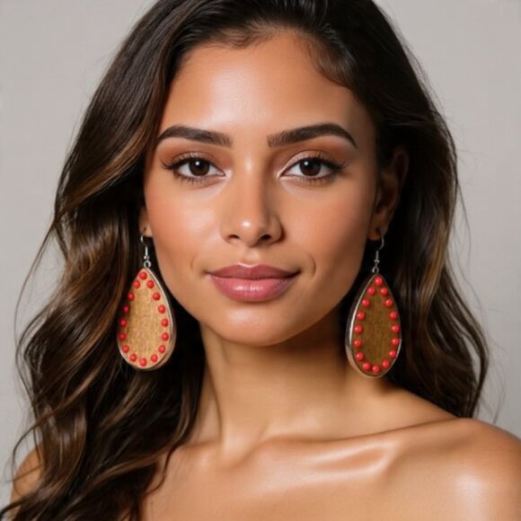 Rustic Refuge Earrings - Picture 4 of 5